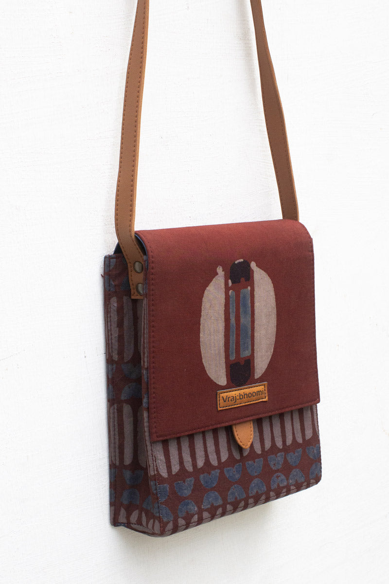 Sling Bag-04