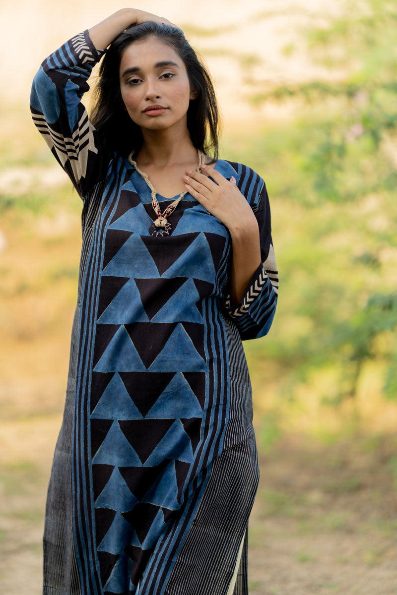 Classic Kurta -Indigo Pyramid Panel