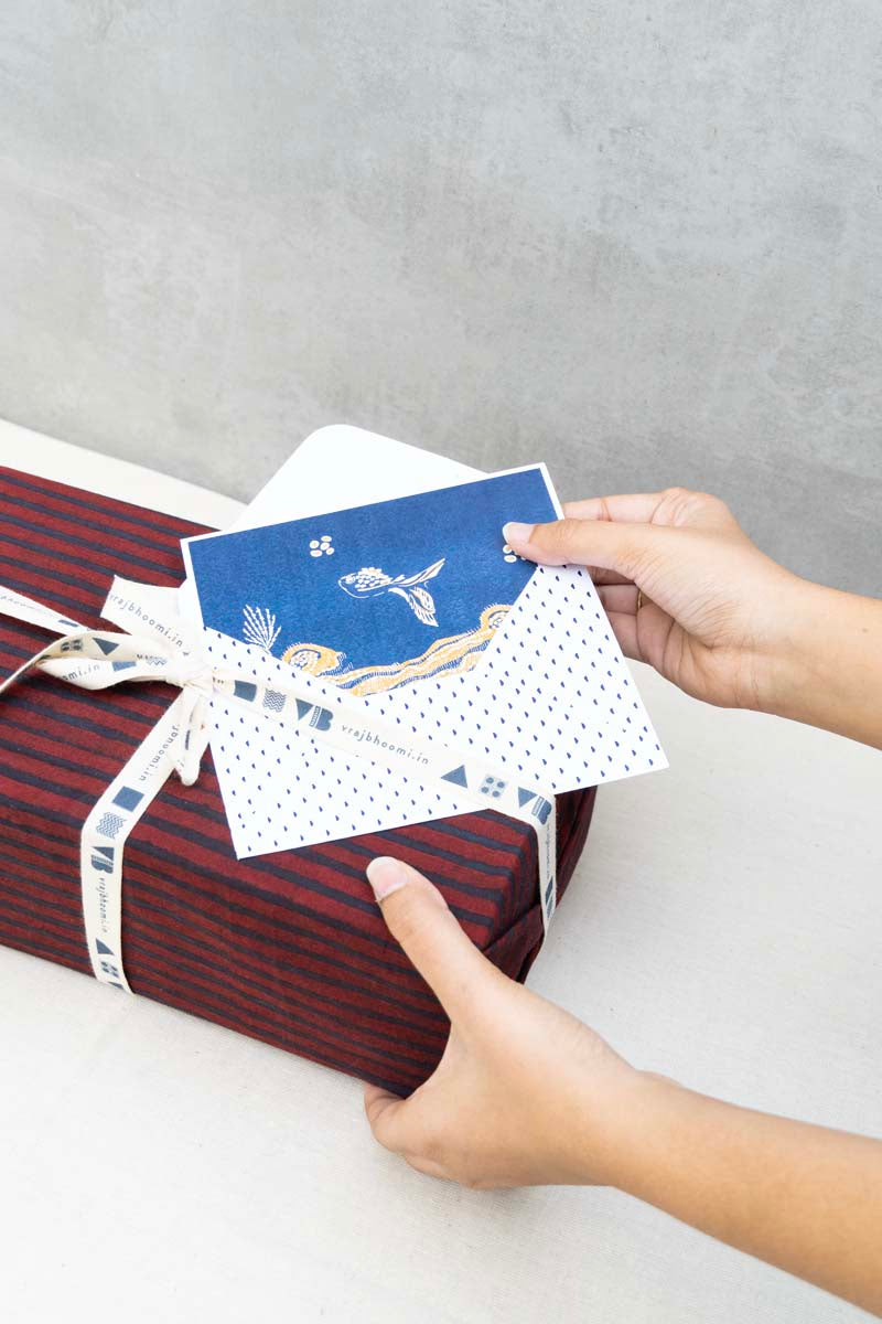 A Little Hello Note Cards - Set of 3