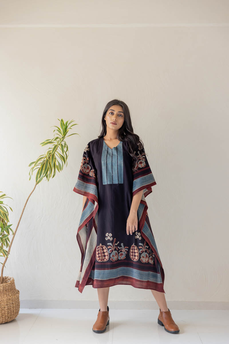 Freesize Kaftan Dress - Black Stripe Yoke