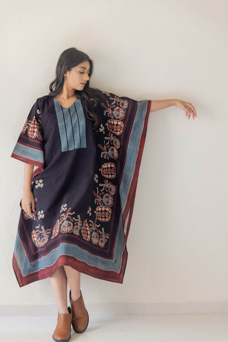 Freesize Kaftan Dress - Black Stripe Yoke