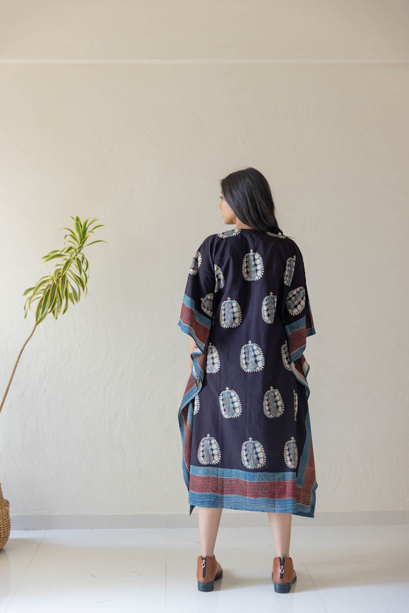 Freeszie Kaftan Dress - Black Makarand