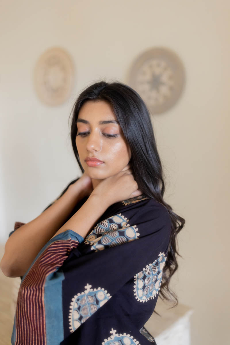 Freeszie Kaftan Dress - Black Makarand