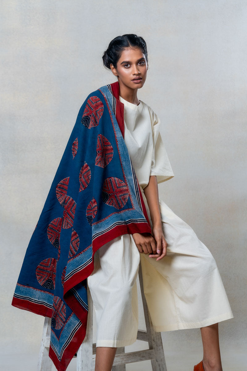 Co-ord Set of 2 - Kurta & Scarf 02