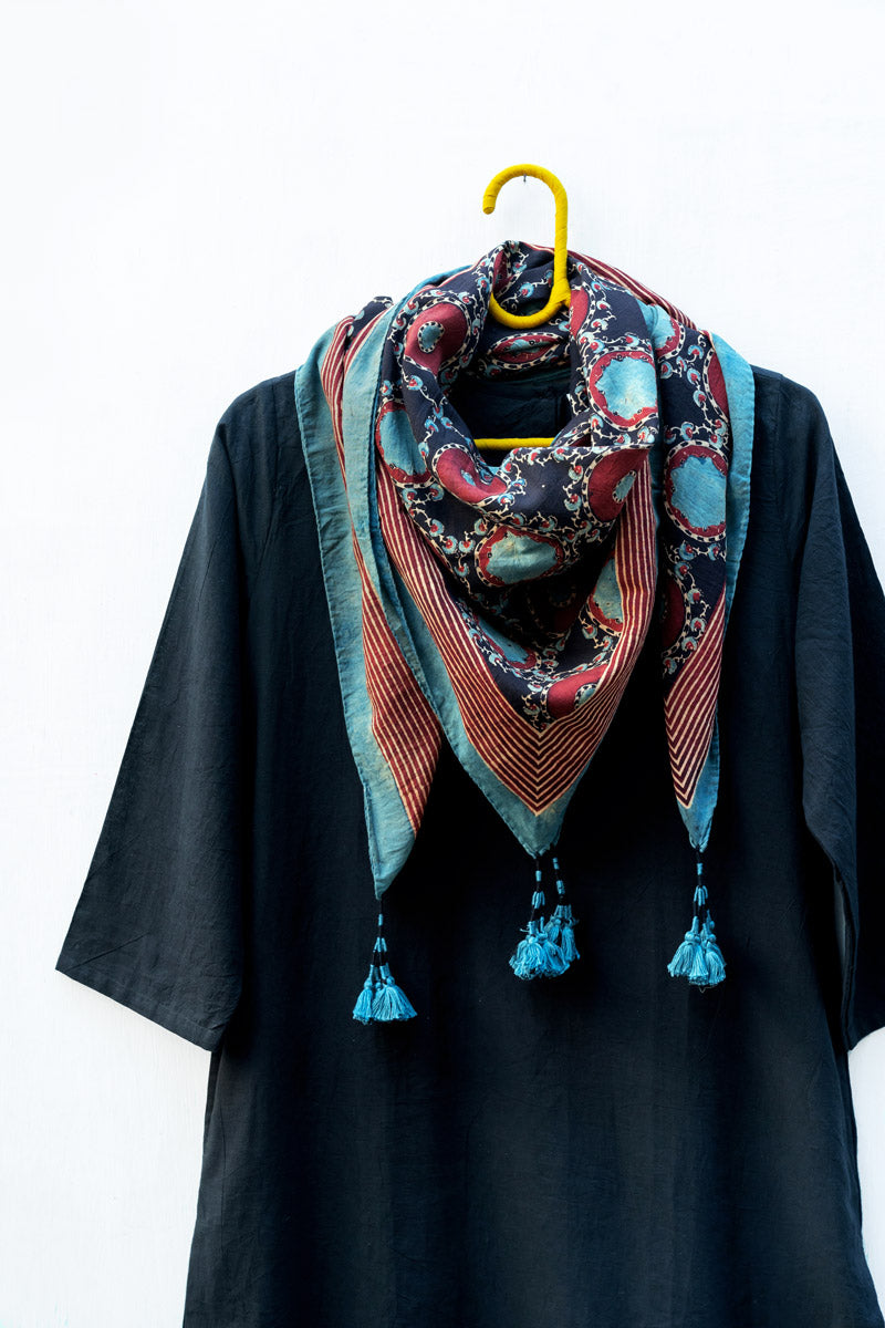 Co-ord Set of 2 - Kurta & Scarf 06