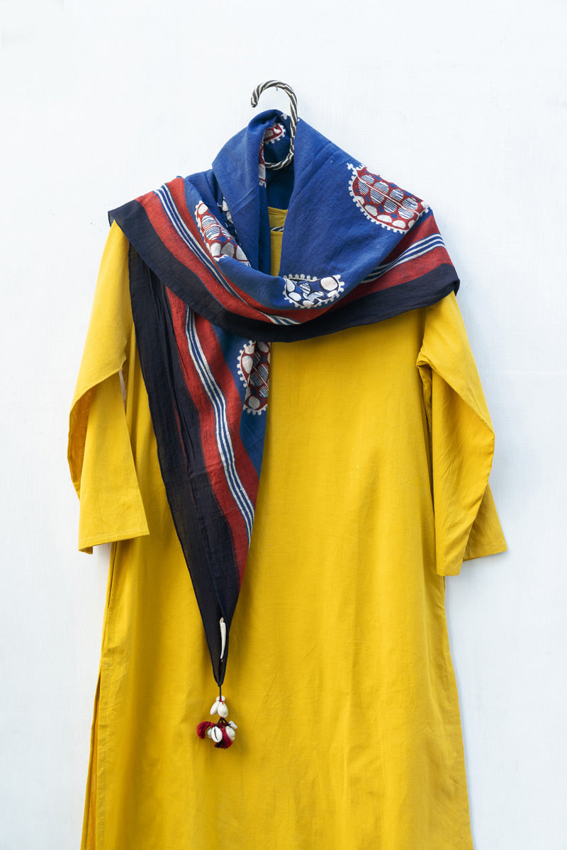 Co-ord Set of 2 - Kurta & Scarf 08