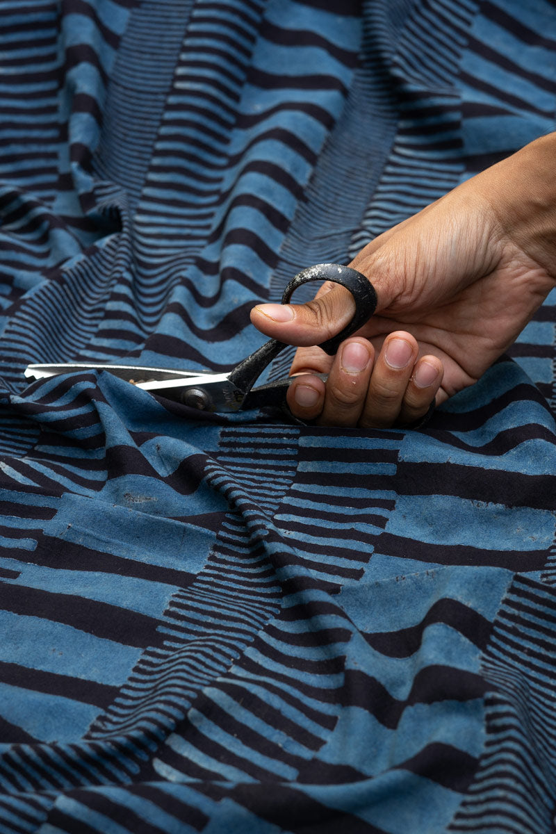 Cut Fabric - Piano Stripes Black & Indigo