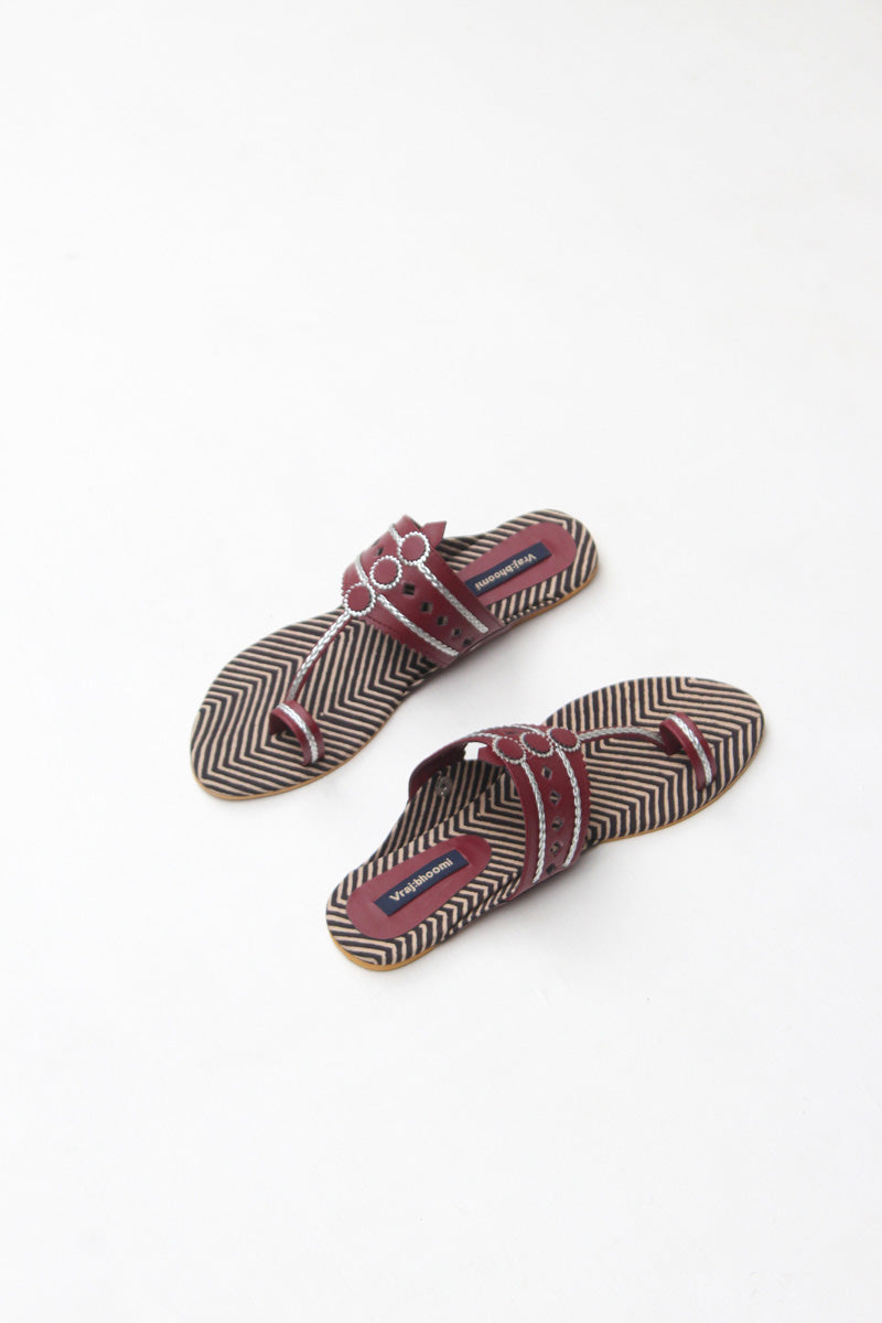 Slip ons - Maroon