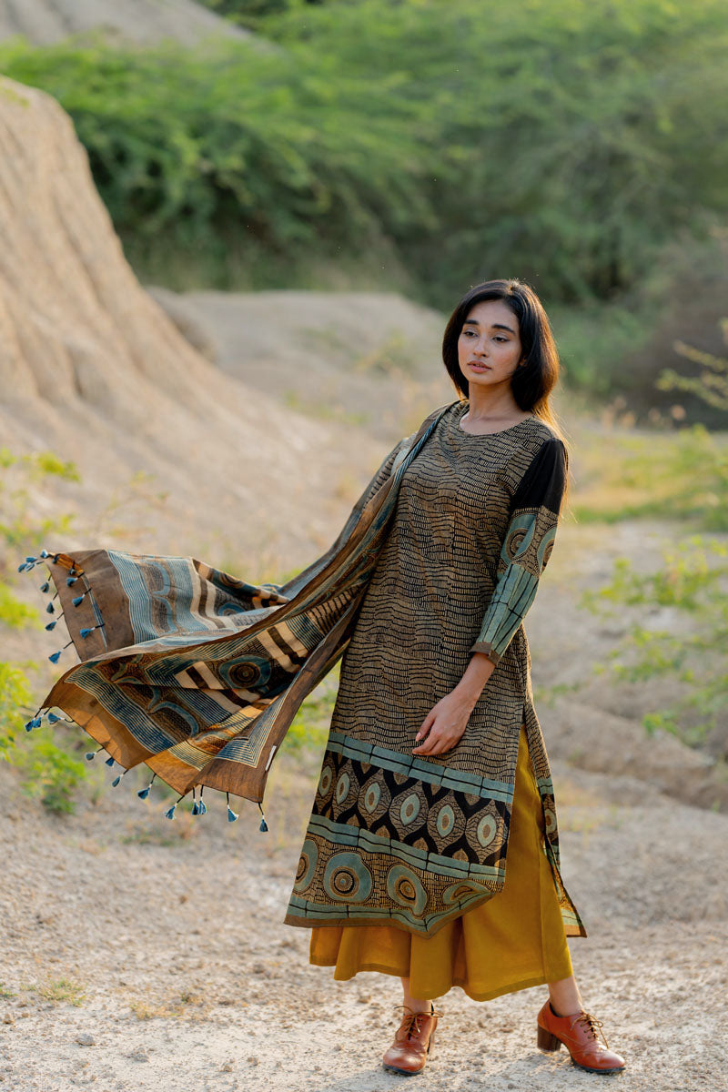 Co-ord Set of 3 - Kurta,Dupatta, Culotte - Mridul