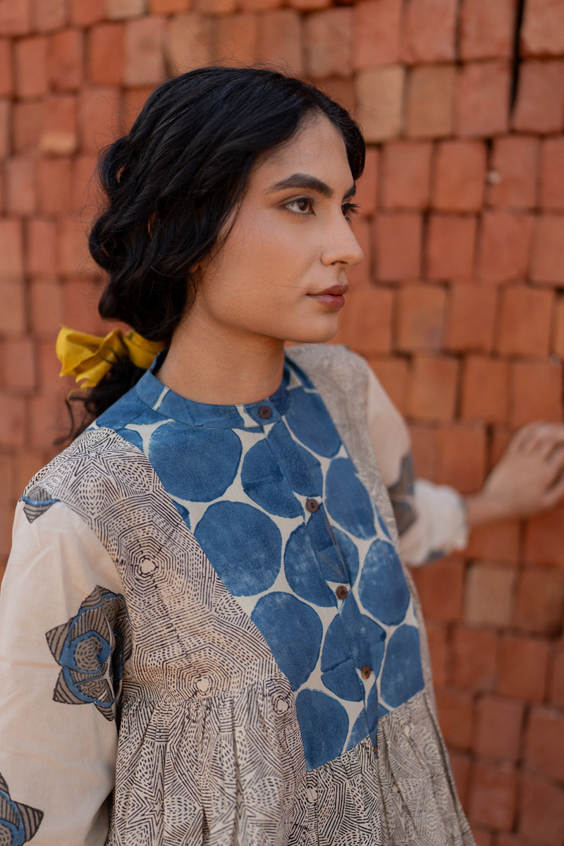 Amra Side Pleat Kurta - Indigo