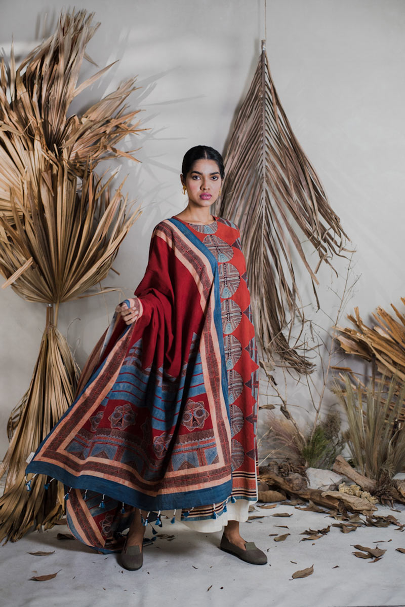 Co-ord Set of Kurta-Culotte-Dupatta - Sura 08