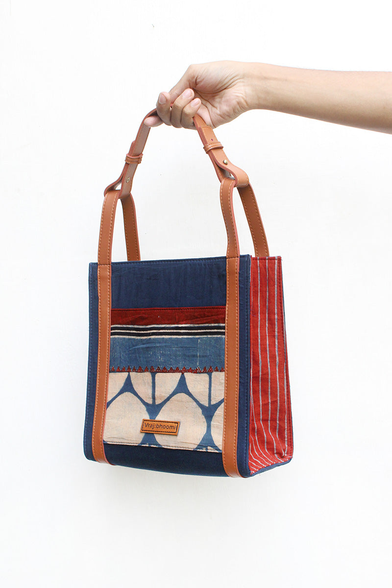 The Perfect Handbag-01