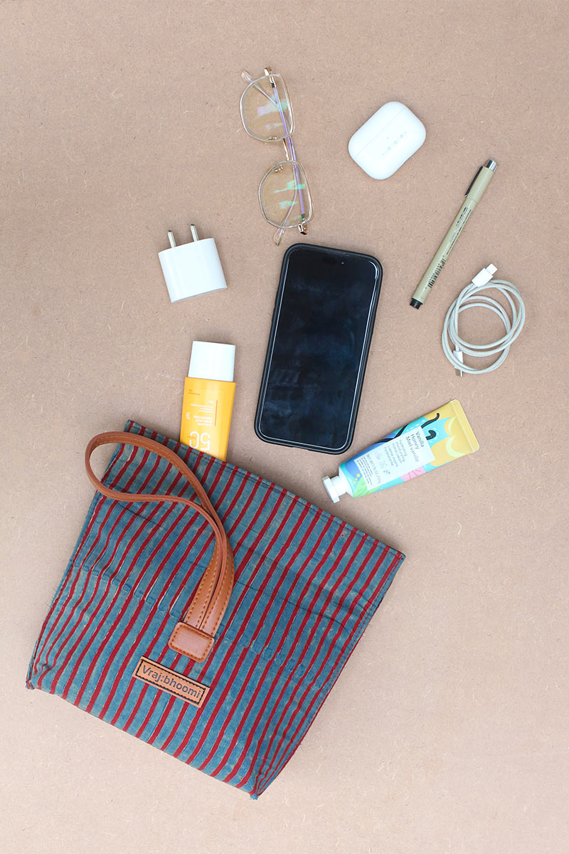Wristlet Bag - 04