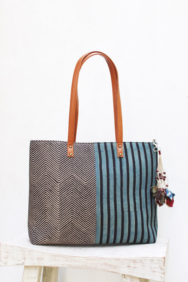 SET OF 3 - Tote Bag & 2 Pouches 05