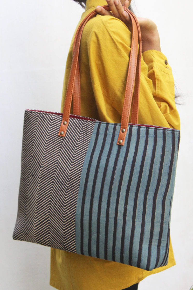 Everyday Tote Bag - 34