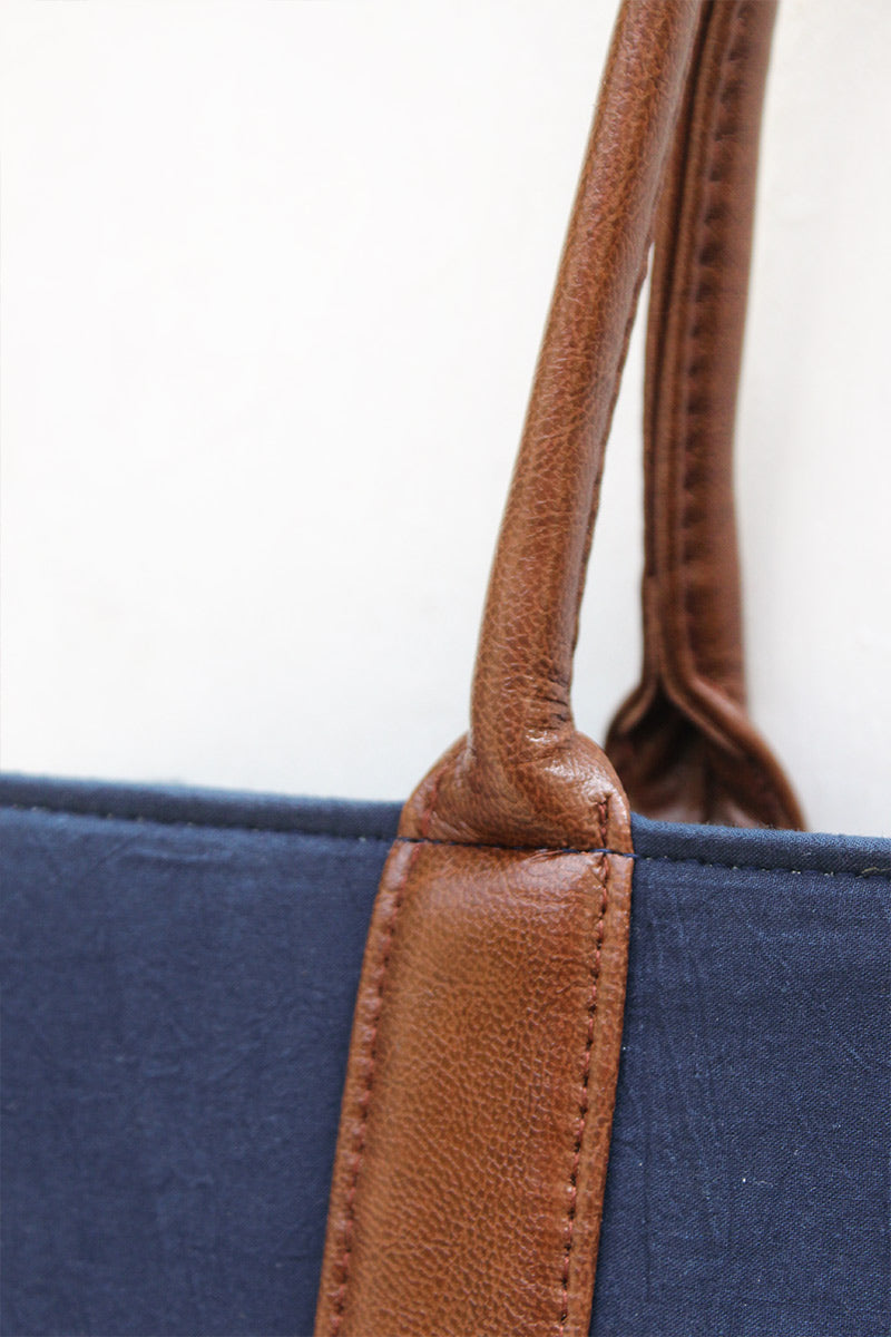 Carry-All Tote Bag - 02