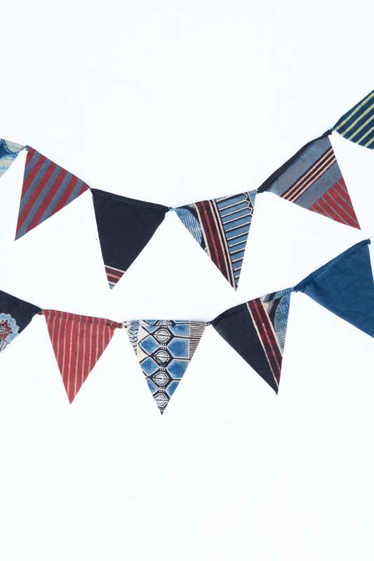 Block Printed Buntings- Multicolor