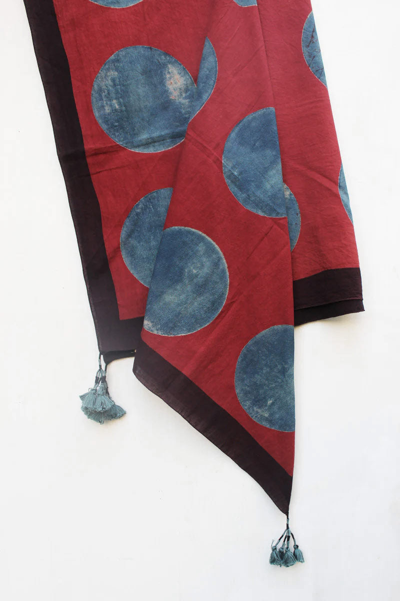 Cotton Scarf – Red & Indigo Circles