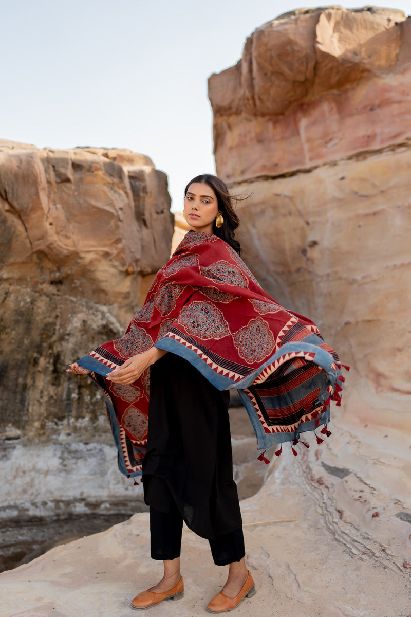 Cotton Dupatta - Baani Red