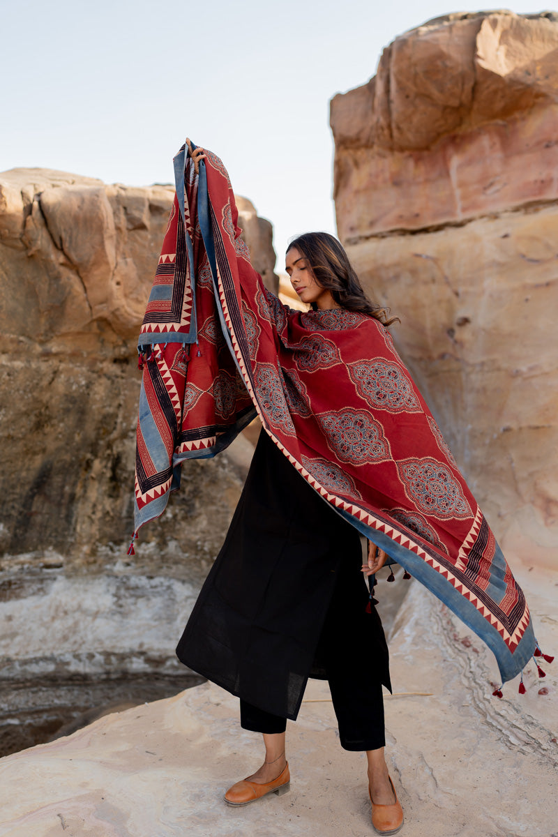 Cotton Dupatta - Baani Red