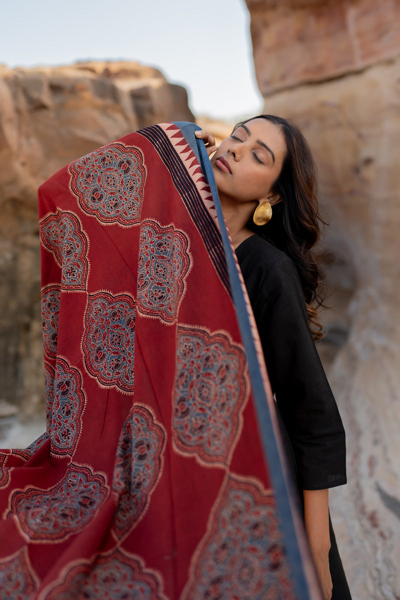 Cotton Dupatta - Baani Red