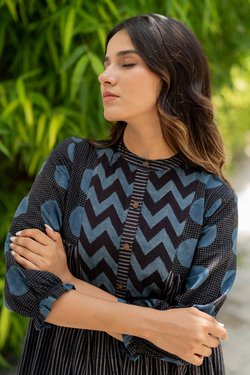 Amra Side Pleat Kurta - Black Stripes