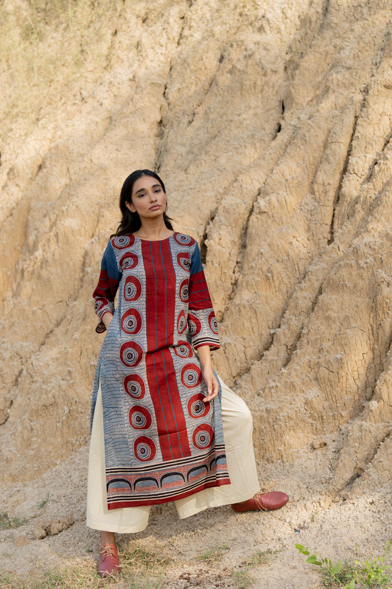 Co-ord Set of 3 - Kurta,Dupatta, Culotte - Indigo Raga