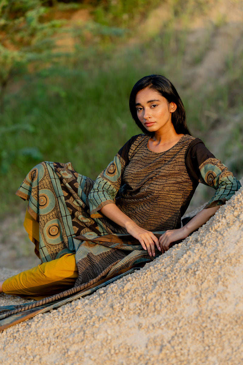 Classic Kurta - Mridul