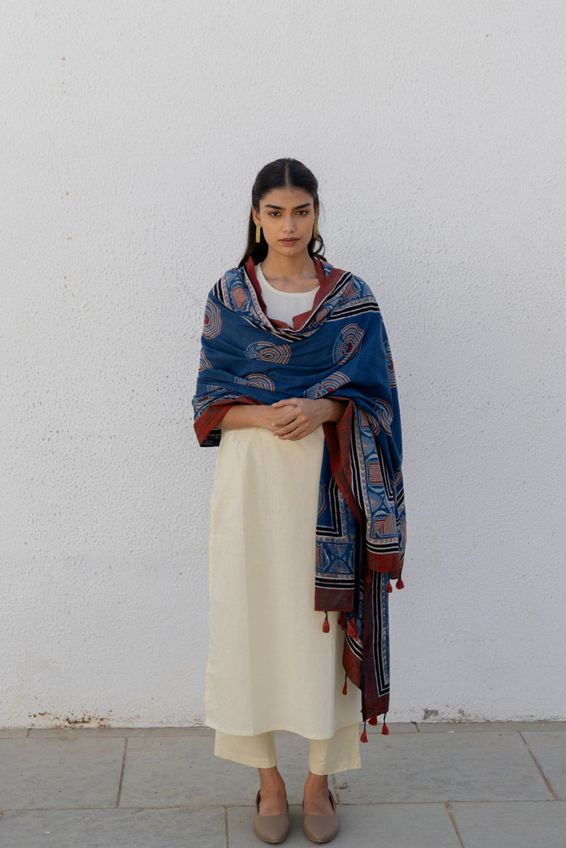 Set of 3 - Kurta, Dupatta & Pants - Adira 08