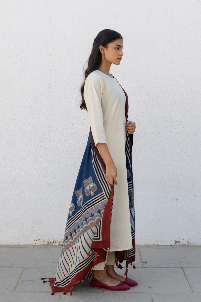 Set of 3 - Kurta, Dupatta & Pants - Adira 09