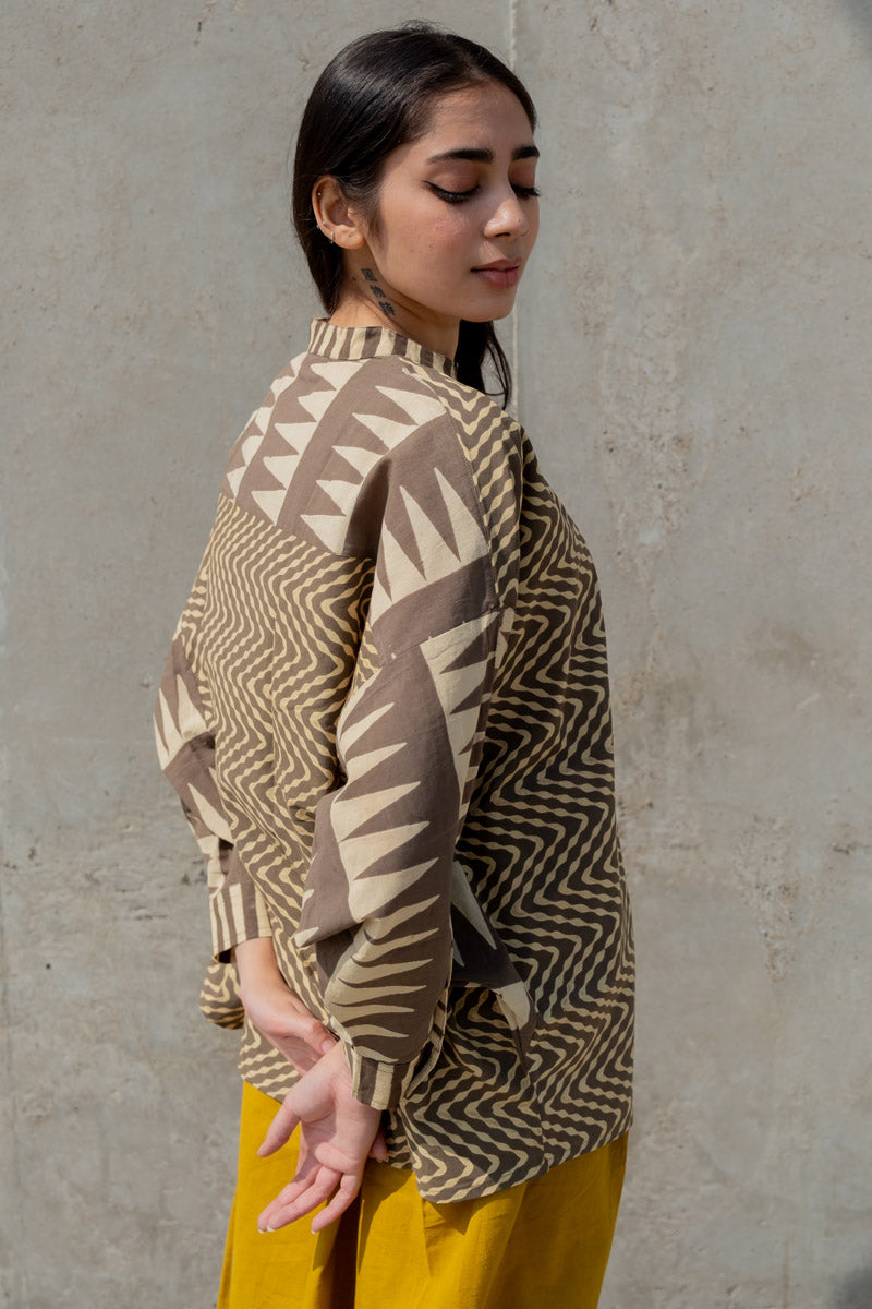 Freesize Anti-fit Top - Khakhi Chevrons