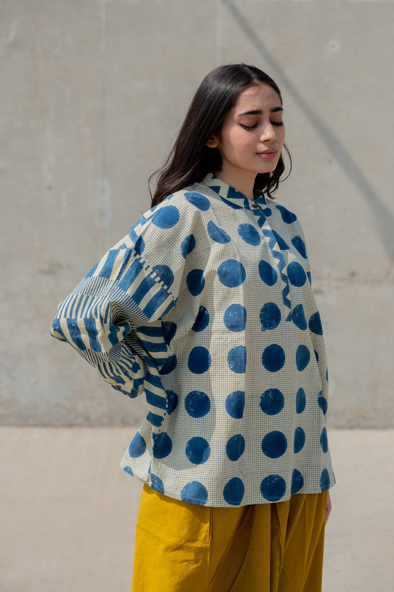 Freesize Antifit Top - Indigo Polka