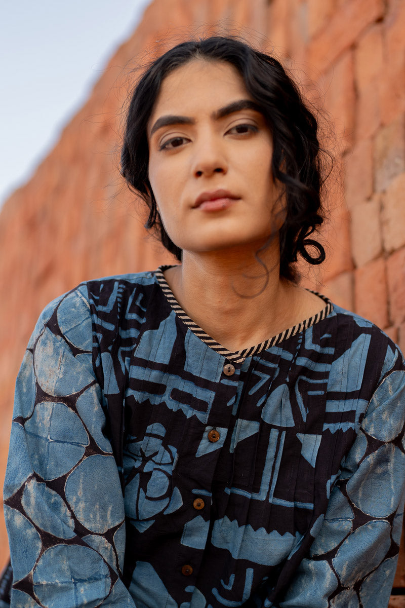 Short Navi Pintuck Kurta - Black