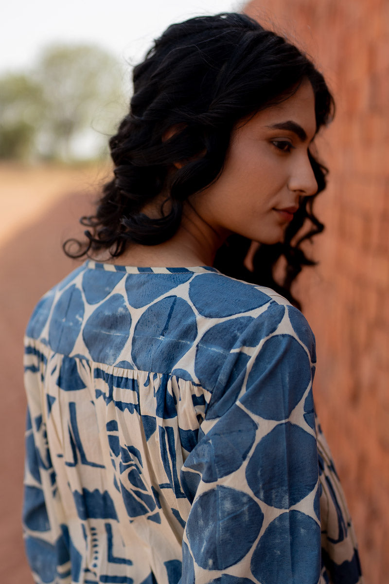 Short Navi Pintuck Kurta - Indigo