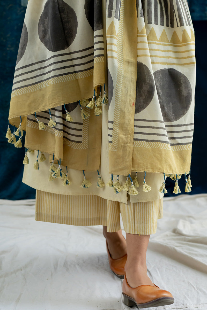 Co-ord Set of 3 - Kurta, Dupatta & Culotte Sadeh 10