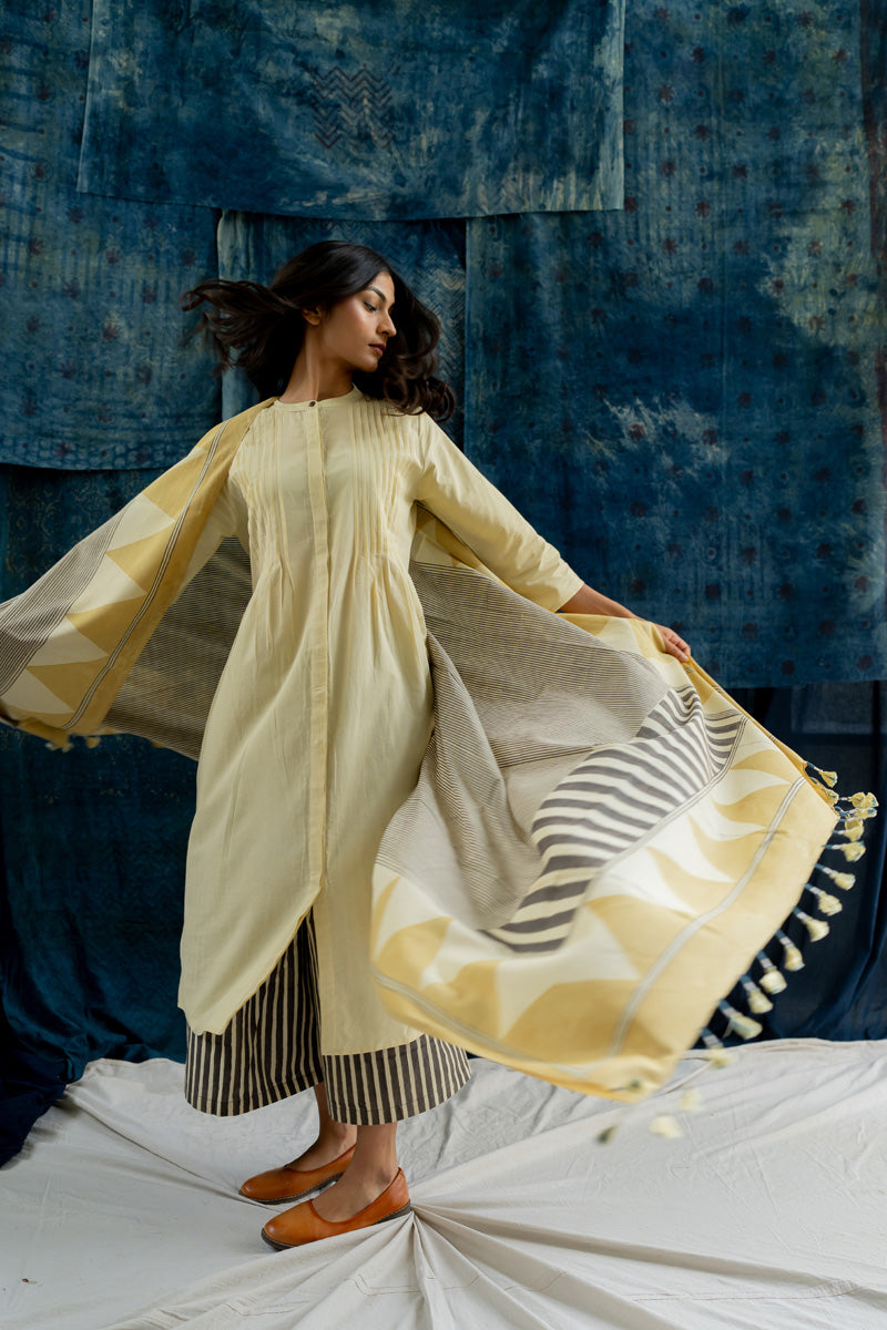 Co-ord Set of 3 - Kurta, Dupatta & Culotte Sadeh 09