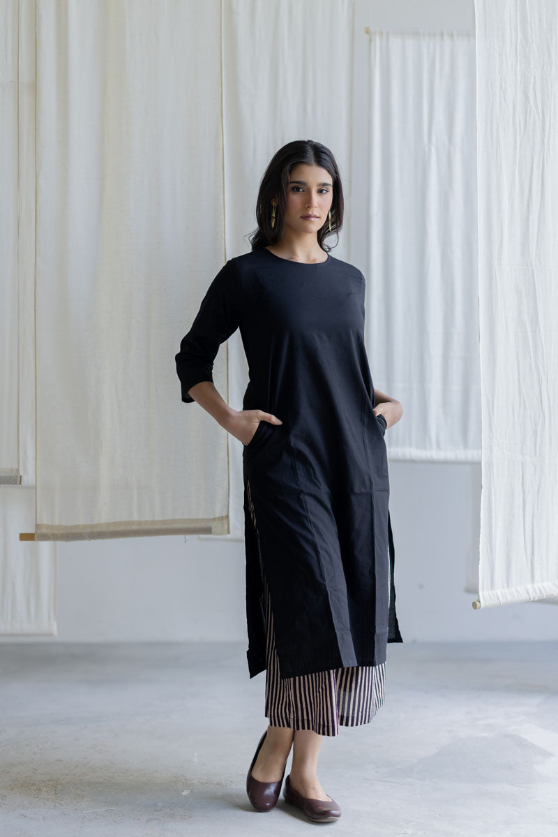 Set of 3 - Kurta, Culottes & Dupatta - Mrida 18