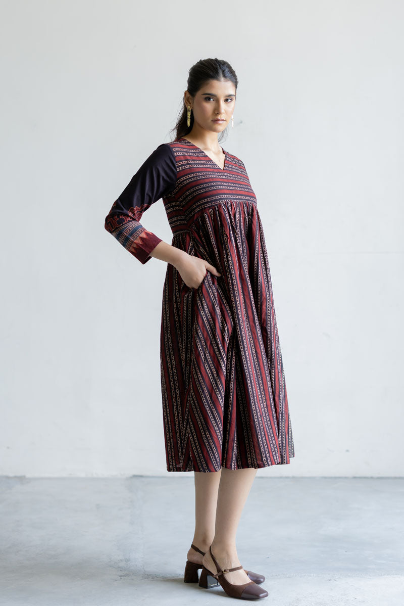 V neck Flared Dress - Veha Black