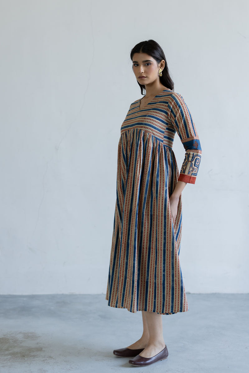 V neck Flared Dress - Veha Natural white