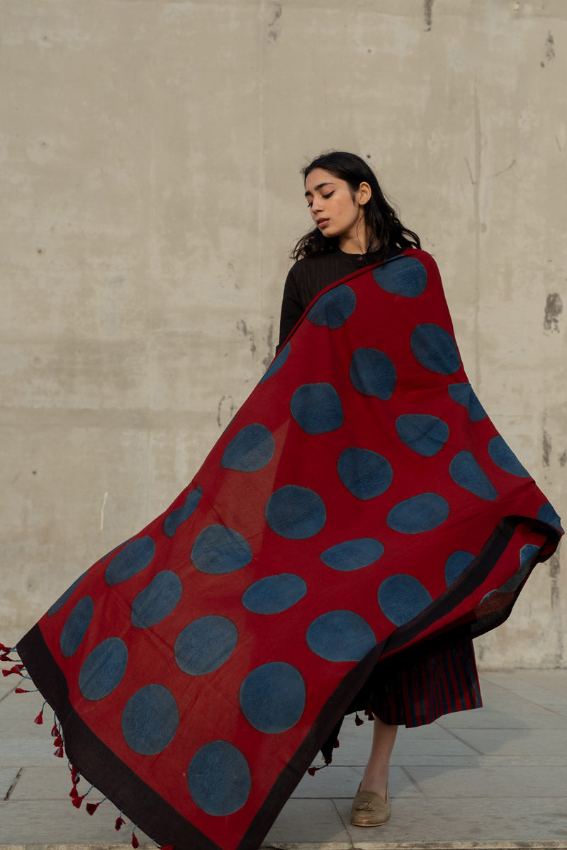 Cotton Dupatta - Red & Indigo Polka