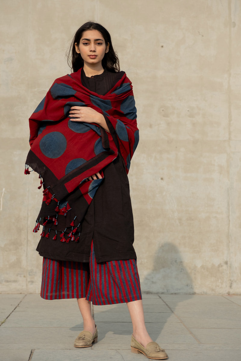 Cotton Dupatta - Red & Indigo Polka