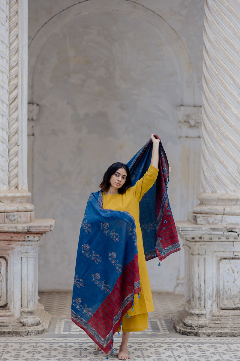 Cotton Dupatta - Indigo Iyan