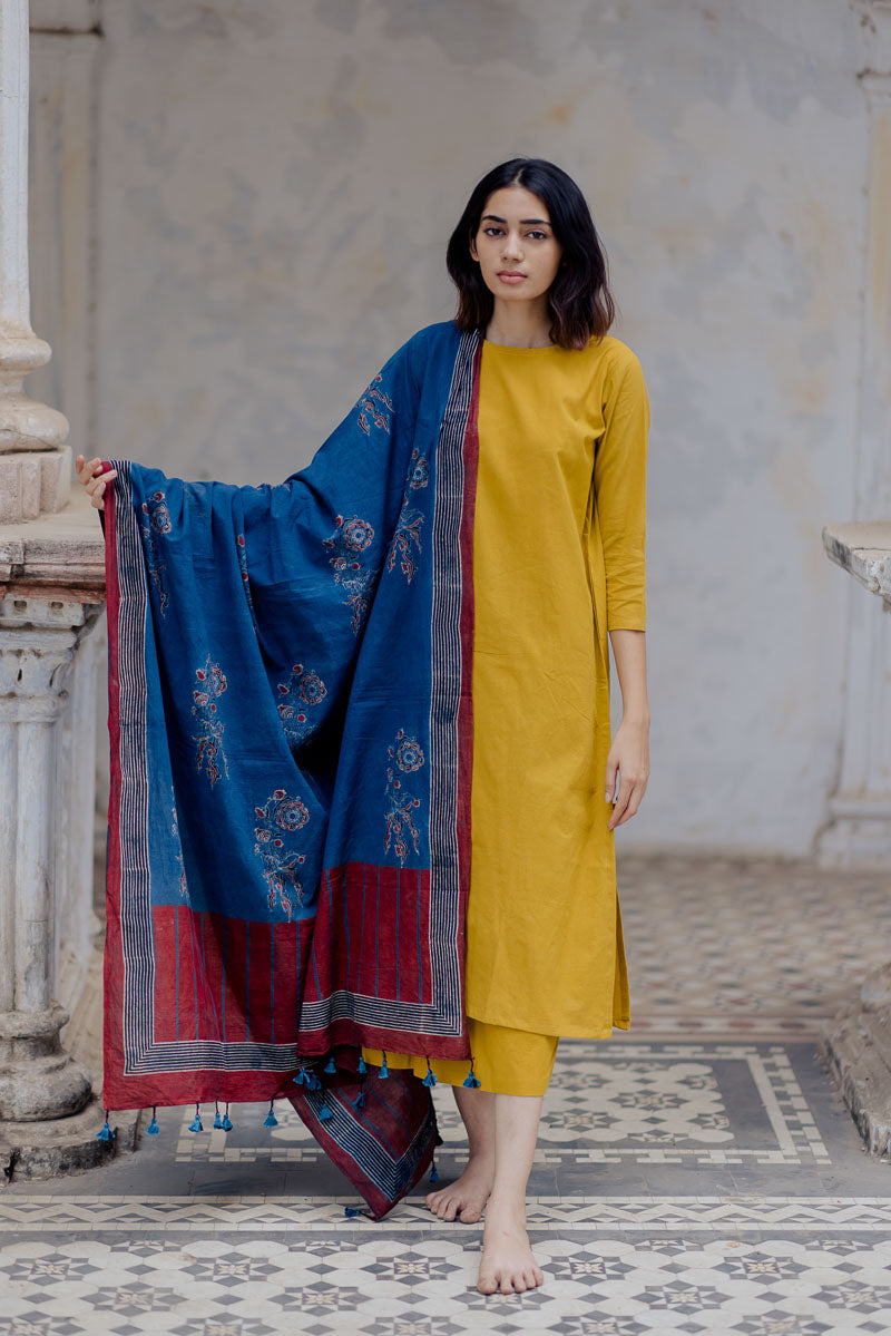 Cotton Dupatta - Indigo Iyan