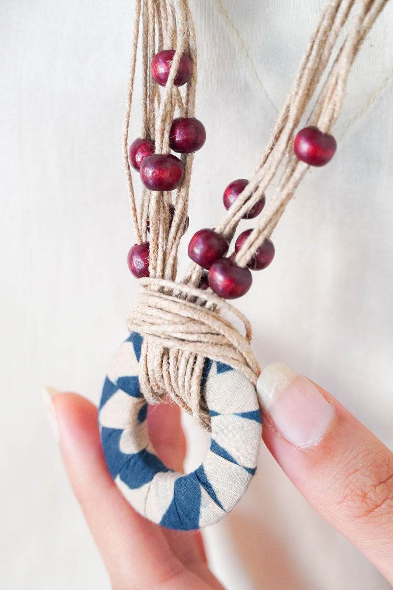 Pendant Necklace – Indigo