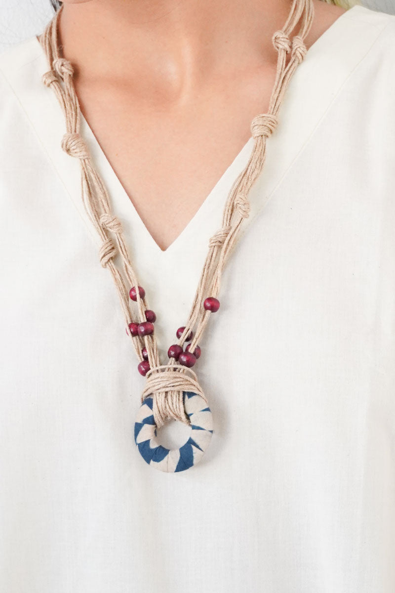Pendant Necklace – Indigo
