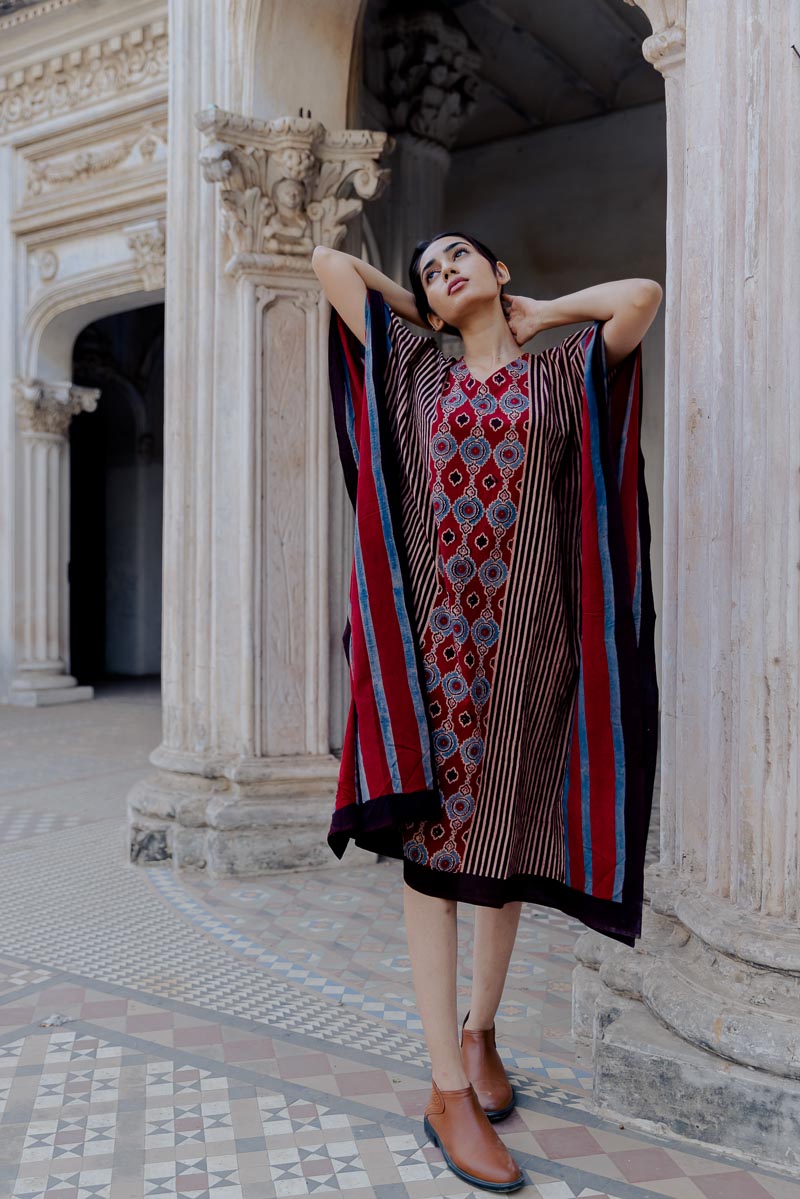 Freesize Kaftan - Red Nizana