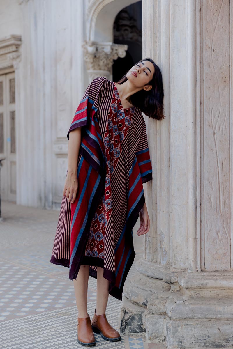 Freesize Kaftan - Red Nizana