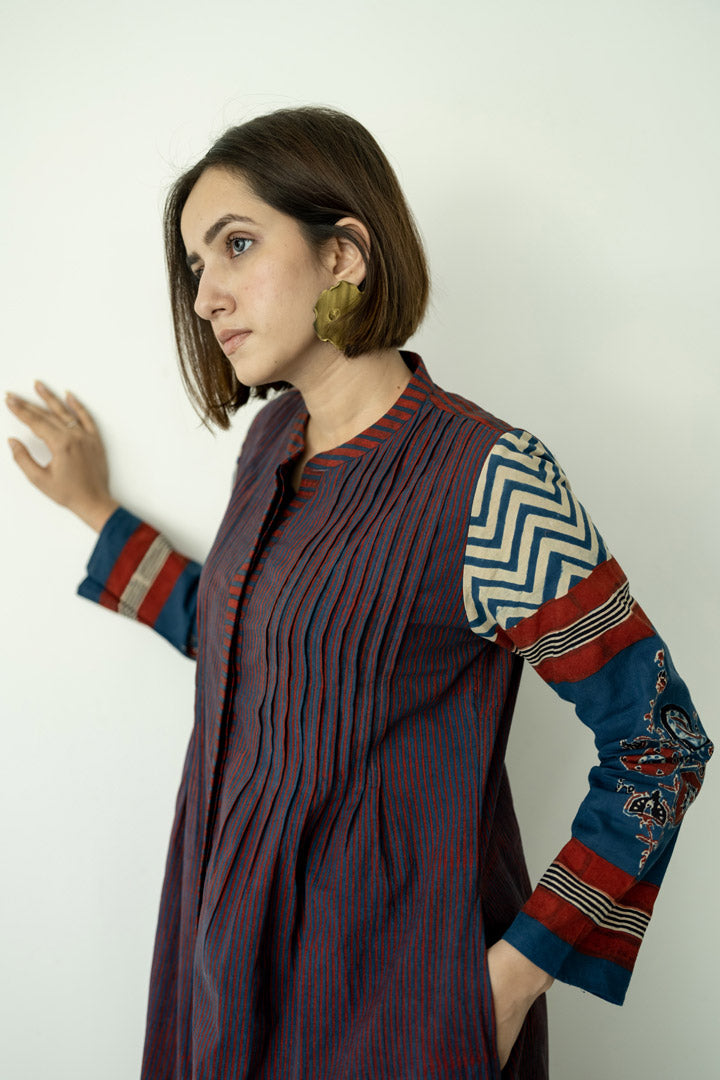 Pintuck Kurta - Indigo & Burgundy