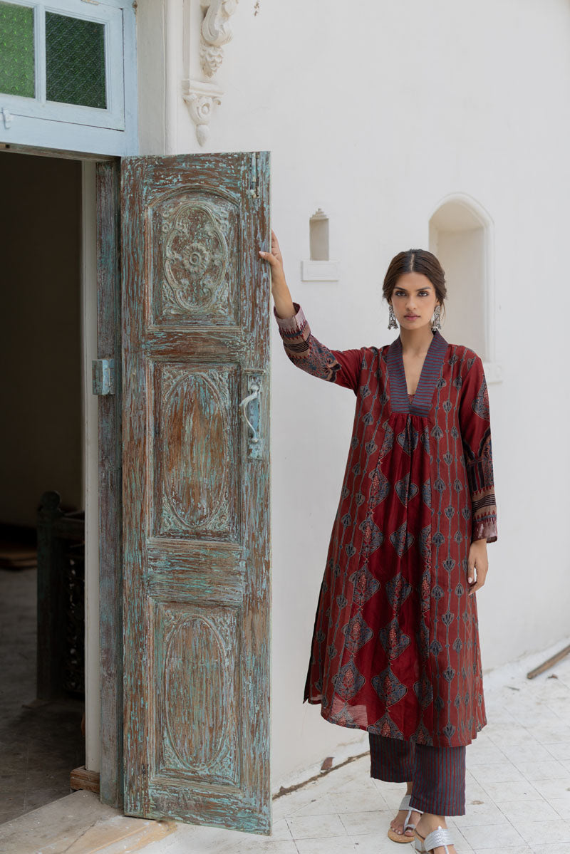 Chanderi Silk Aru Kurta Set of 2 - Gulnaar
