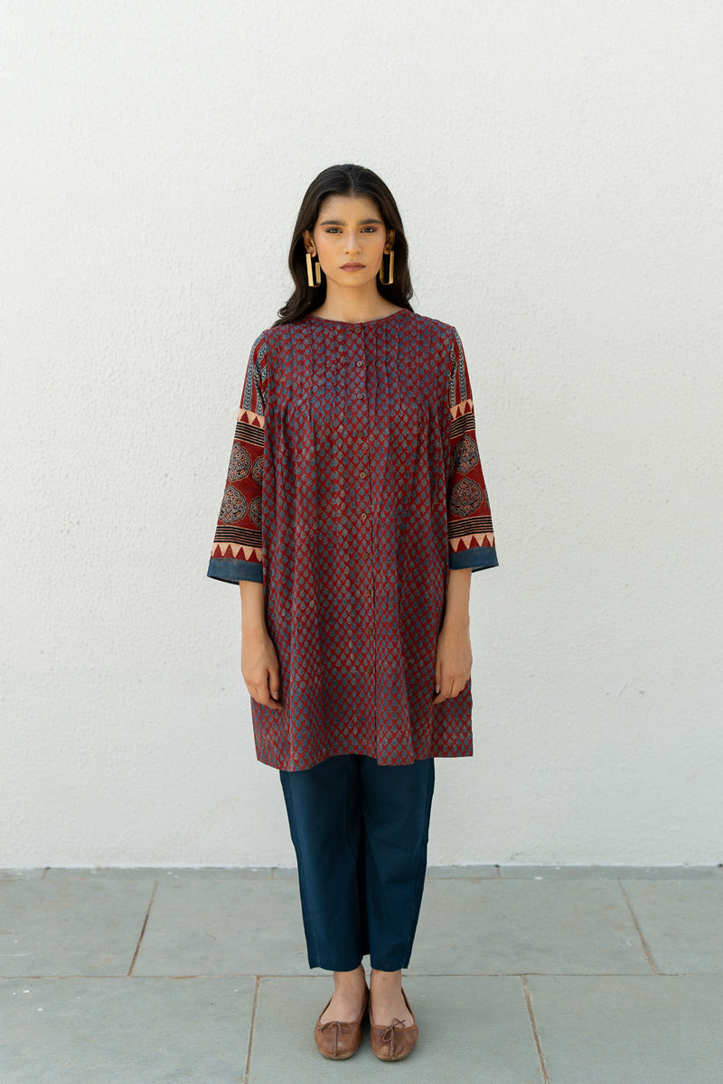 Short Pintuck Kurta - Oni Red